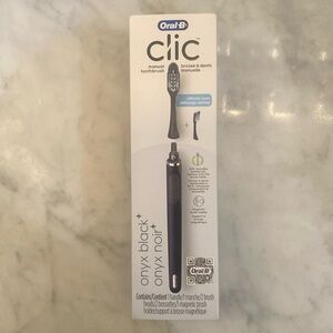 Oral B Clic.